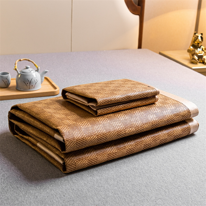 Koelmat Bamboe Zomermat en kus - Silk Sheet Set recensie en prijs